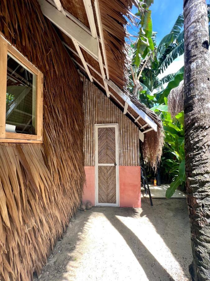 Secret Pool Villa Tuason Beach ゼネラル・ルナ エクステリア 写真
