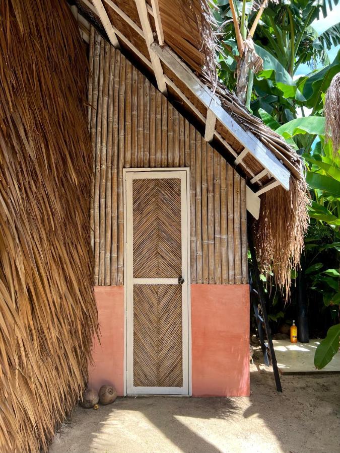 Secret Pool Villa Tuason Beach ゼネラル・ルナ エクステリア 写真